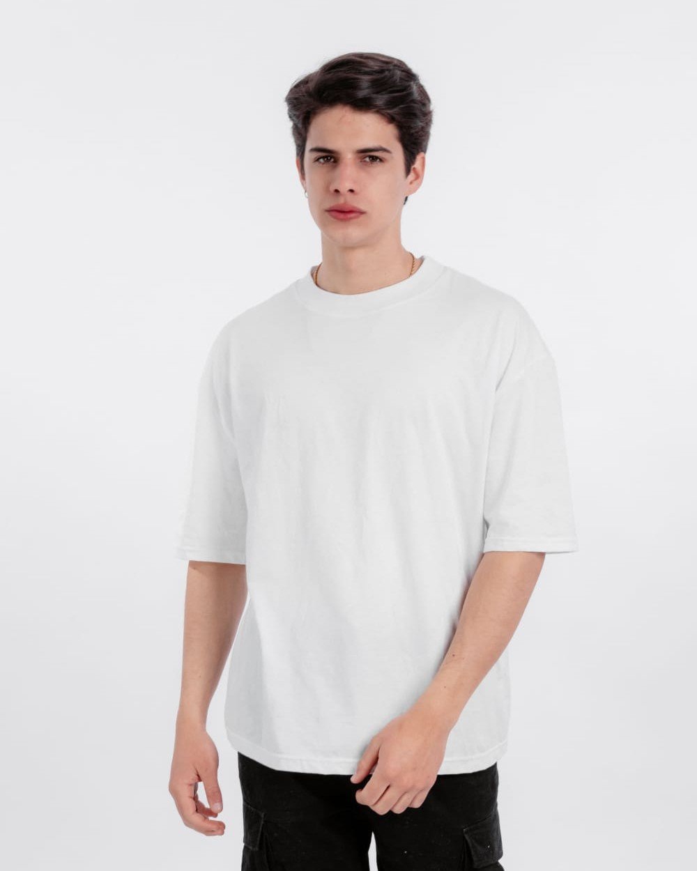 Polo Blanco Oversize Hombre (1)