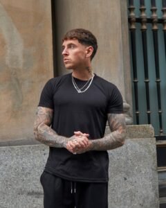 polo negro para hombre