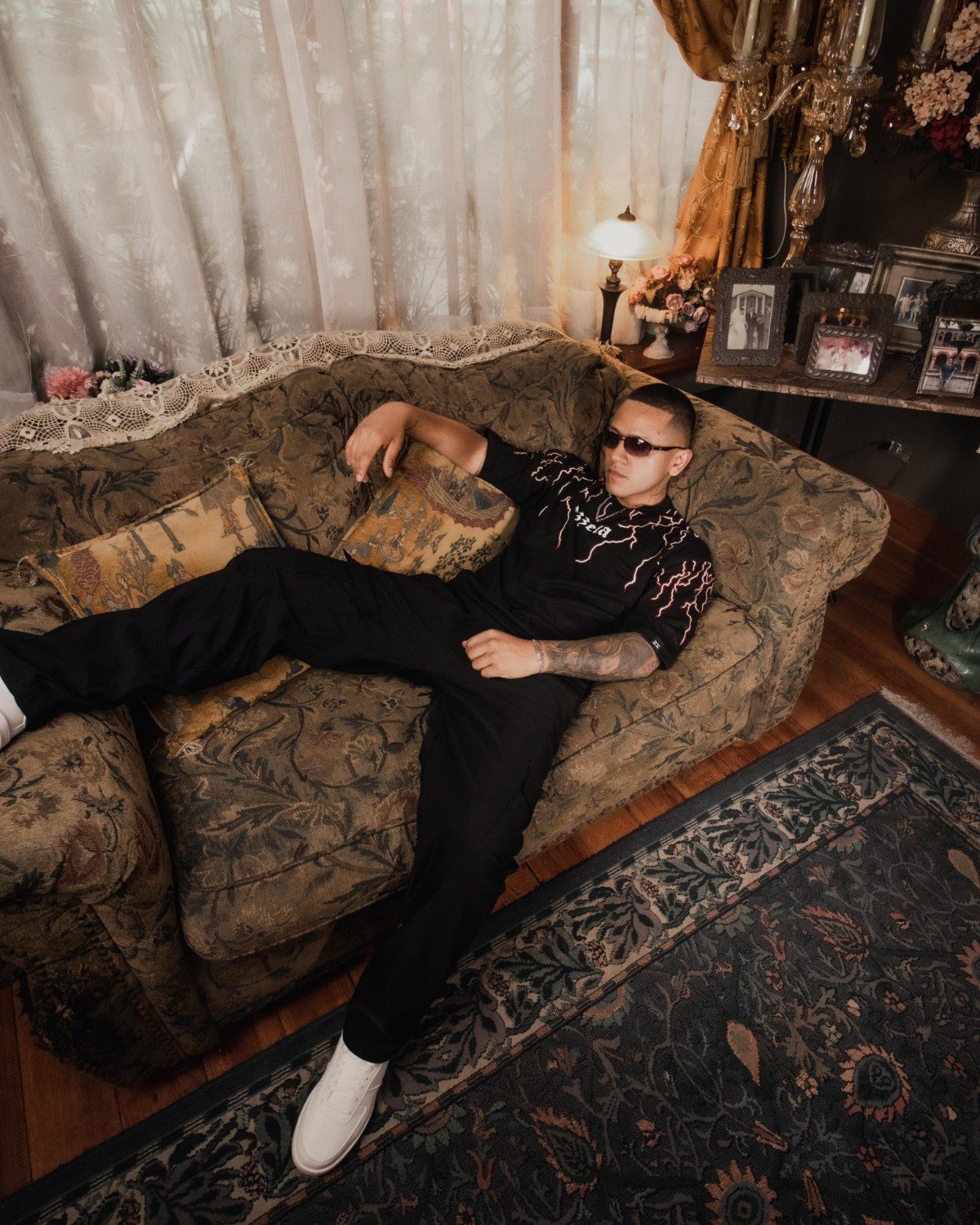 polo negro thunder para hombre