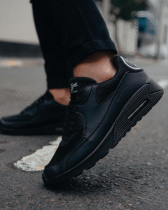 Zapatilla Negro Capsula Unisex